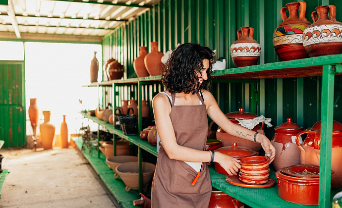 Контролер художественных изделий